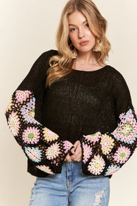 MULTI COLOR CROCHET SLEEVE LOOSE TOP - BLACK OR BEIGE