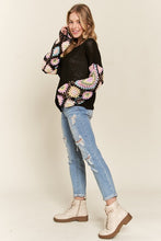 MULTI COLOR CROCHET SLEEVE LOOSE TOP - BLACK OR BEIGE