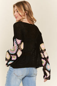 MULTI COLOR CROCHET SLEEVE LOOSE TOP - BLACK OR BEIGE