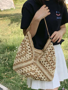 Woman’s Straw Tote Bag Brown/Natural or Blk/Natural