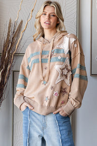 OLI & HALI WASHED STAR PATCHWORK HOODED LONG SLEEVE PULLOVER - COFFEE OR MOCHA