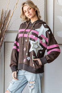 OLI & HALI WASHED STAR PATCHWORK HOODED LONG SLEEVE PULLOVER - COFFEE OR MOCHA