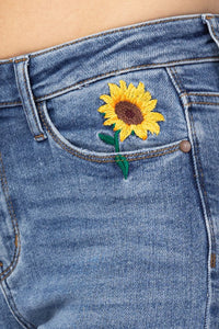 JUDY BLUE HI-RISE RELAXED SUNFLOWER EMBROIDERY