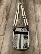 GREY SNAKE WITH WHITE &GREY STRIPE MULTI ZIPPER NEOPRENE PHONE HOLDER W/1.25" STRIPE STRAP