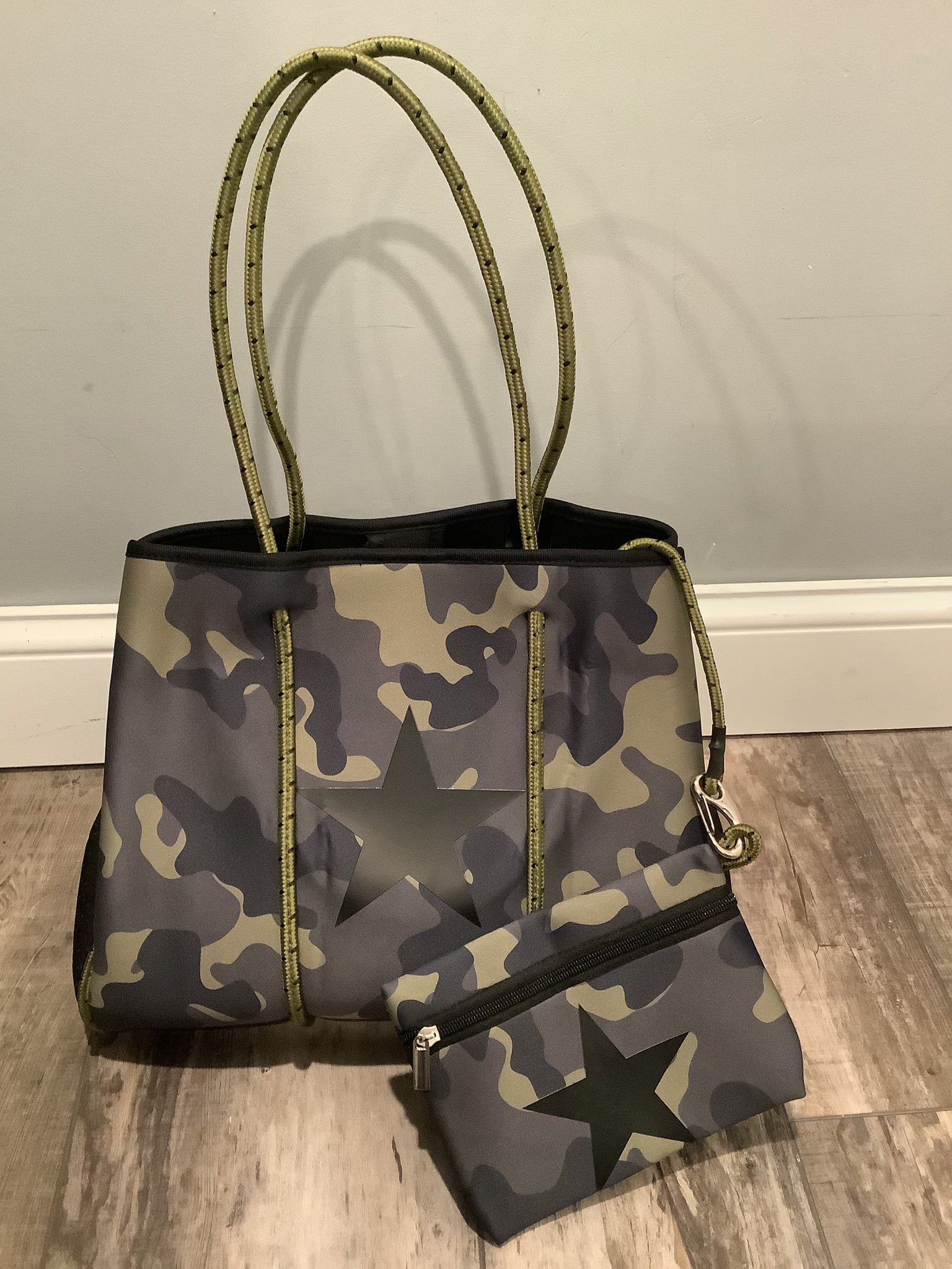  Crafters Cup Camo Neoprene Tote