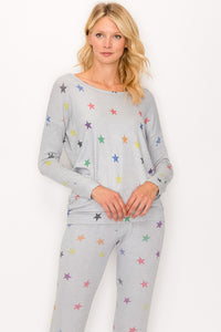 MULTI COLOR STAR PRINT CREW - GREY or STONE