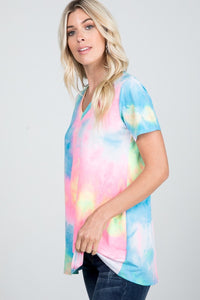 SHORT SLEEVE V NECK MULTICOLOR NEON TIE DYE PRINT TOP  - NEON PINK/MULTI-CUT