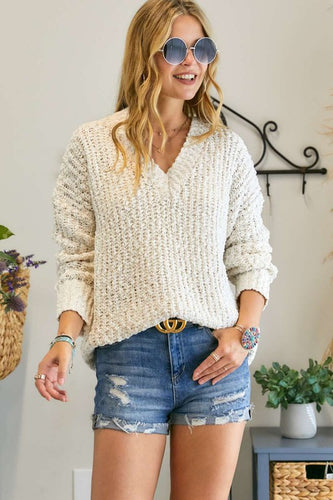 SOLID V-NECK SWEATER - IVORY