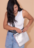 METALLIC ZIPPER NEOPRENE MESSENGER