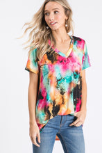 SHORT SLEEVE V NECK MULTI PRINT TOP