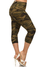 Green Camo Plus Capri