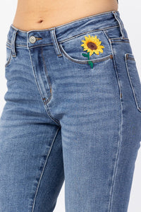 JUDY BLUE HI-RISE RELAXED SUNFLOWER EMBROIDERY