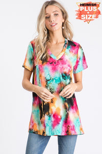 PLUS SHORT SLEEVE V NECK MULTI PRINT TOP