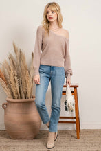 OPEN BACK PULLOVER SWEATER - LIGHT MOCHA