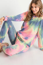 TIE-DYE TOP WITH A ROUND NECKLINE, LONG SLEEVES, AND BANDED HEM - Denim Multi