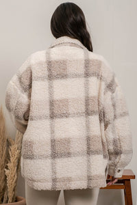 PLUS PLAID SHERPA JACKET - LIGHT PINK OR LIGHT GREY MULTI