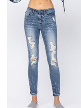 Judy Blue Mid Rise Skinny Bleach Splatter Destroyed