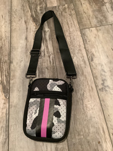 GREY CAMO WITH LAVENDER MULTI ZIPPER NEOPRENE PHONE HOLDER