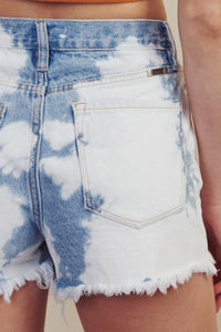 KANCAN HIGH RISE BLEACH EFFECT SHORTS