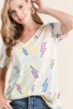 LIGHTNING PRINT WITH TIE DYE GROUND DEEP U NECK