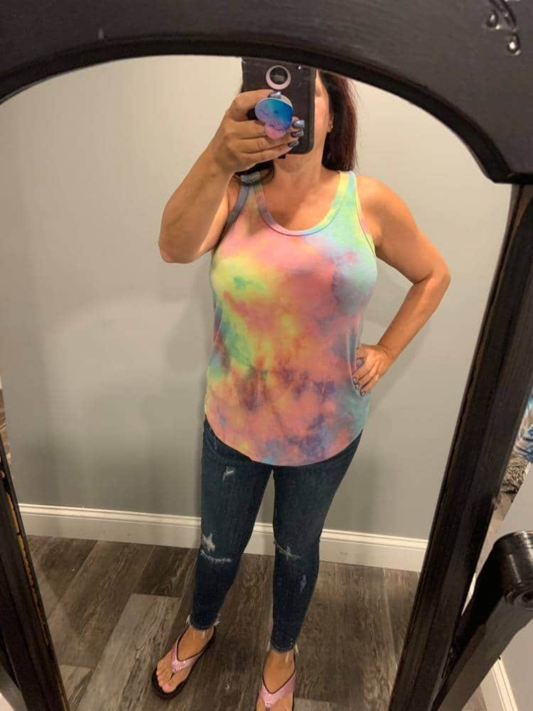 TIE-DYE TOP WITH A DEEP ROUND NECKLINE, SLEEVELESS, AND CURVED HEM - MULTI