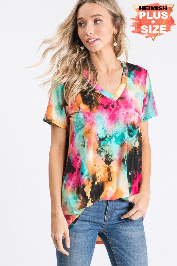 PLUS SHORT SLEEVE V NECK MULTI PRINT TOP