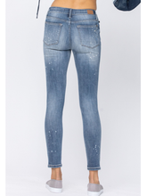 Judy Blue Mid Rise Skinny Bleach Splatter Destroyed